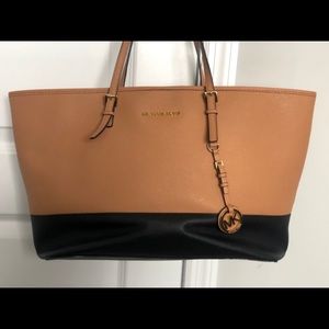 Michae Kors Tote
